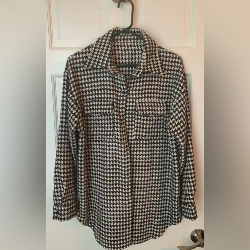 Houndstooth Shacket/Jacket - Picture 1 of 4